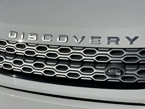 Used 2023 Land Rover Discovery Sport S image 30
