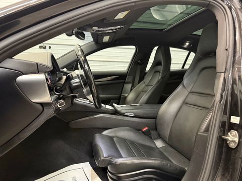 Used 2018 Porsche Panamera 4 image 22