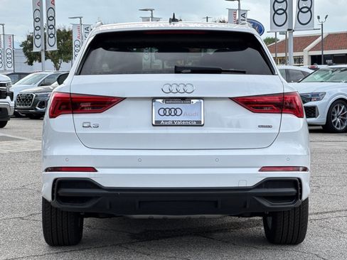 New 2025 Audi Q3 2.0T Premium image 5