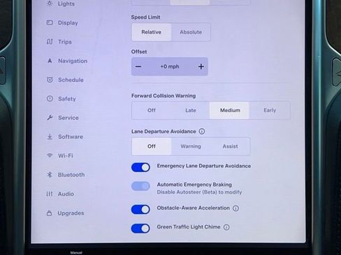 Used 2017 Tesla Model S 75D image 27