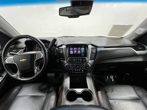 Used 2018 Chevrolet Tahoe LT w/ LT Signature Package AWD/4WD image 21