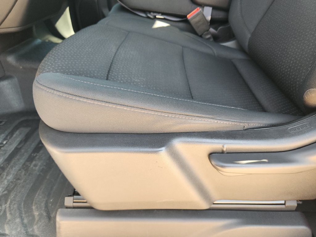 Used 2025 Chevrolet Silverado 1500 W/T RWD image 28