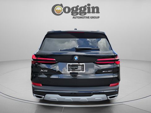 New 2026 BMW X5 sDrive40i w/ Premium Package image 3