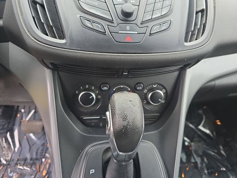 Used 2014 Ford Escape SE image 23