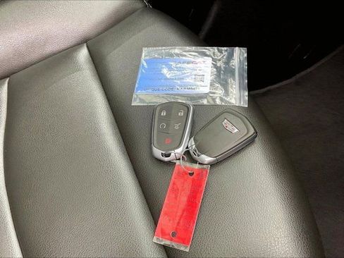 Used 2021 Cadillac XT6 Luxury FWD image 11
