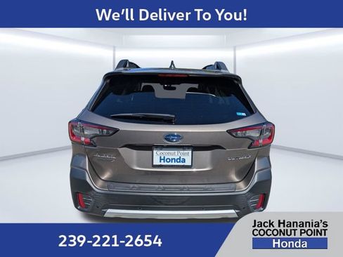 Used 2022 Subaru Outback Limited AWD/4WD image 5