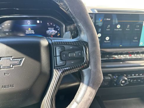 Used 2022 Chevrolet Silverado 1500 ZR2 w/ Technology Package AWD/4WD image 17