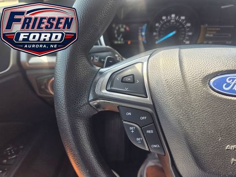 Used 2019 Ford Fusion SE AWD/4WD image 15