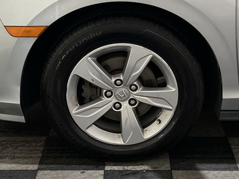 Used 2019 Honda Odyssey EX-L image 17