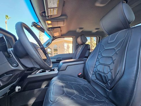 Used 2016 Ford F350 XLT w/ XLT Value Package AWD/4WD image 10