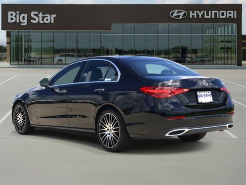 Used 2025 Mercedes-Benz C 300 4MATIC Sedan image 3
