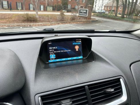 Used 2015 Buick Encore Base FWD image 24