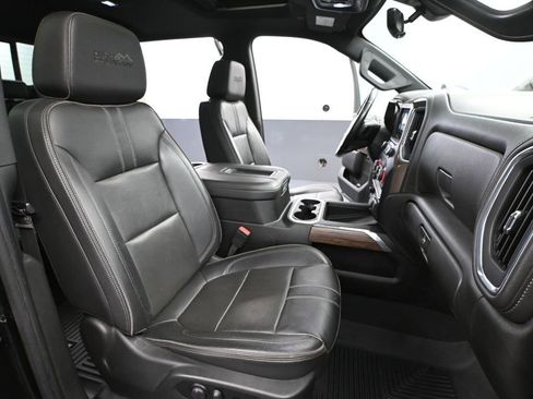 Used 2022 Chevrolet Silverado 2500 High Country w/ Z71 Off-Road Package image 56