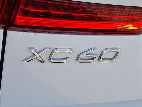 Certified 2023 Volvo XC60 B5 Plus w/ Climate Package image 30