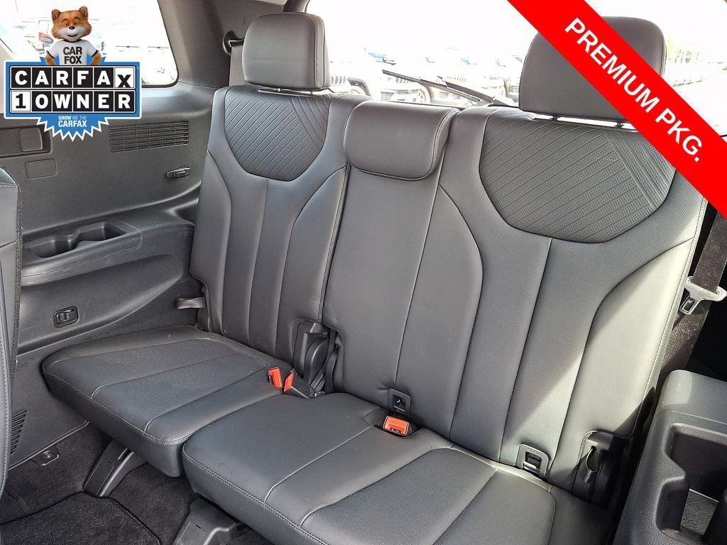 Used 2023 Hyundai Palisade SEL w/ Premium Package AWD/4WD image 11