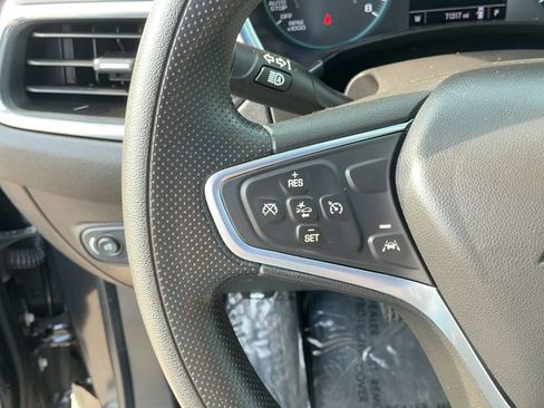 Used 2022 Chevrolet Equinox LS FWD image 18