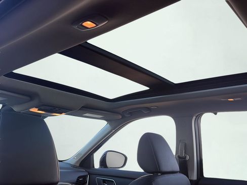 New 2026 Nissan Rogue Platinum image 21