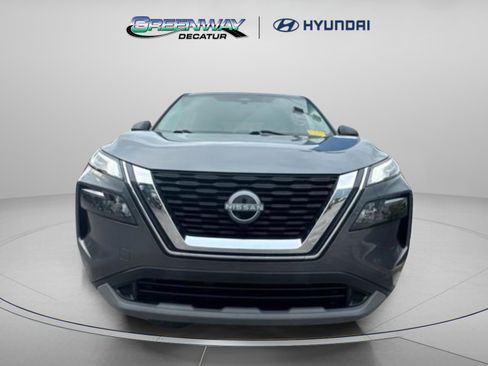 Used 2023 Nissan Rogue S AWD/4WD image 2