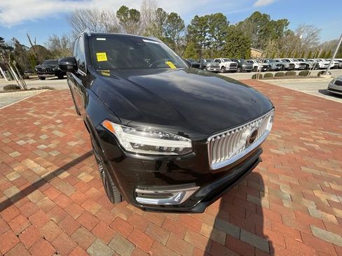 Used 2023 Volvo XC90 B6 Ultimate w/ Protection Package Premier image 24