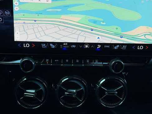 New 2025 Chevrolet Blazer EV RS image 21