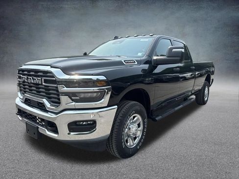 New 2026 RAM 2500 Tradesman AWD/4WD image 3