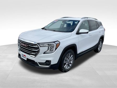 Used 2024 GMC Terrain SLT image 36