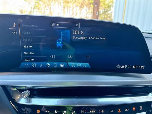 Used 2025 Cadillac Lyriq Sport image 26