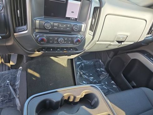 Used 2018 Chevrolet Silverado 1500 LT w/ All Star Edition AWD/4WD image 25