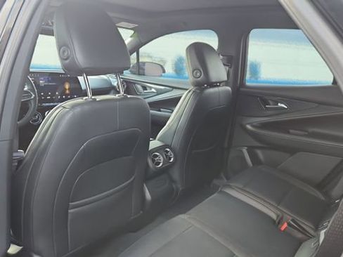 Used 2024 Chevrolet Blazer EV LT image 21