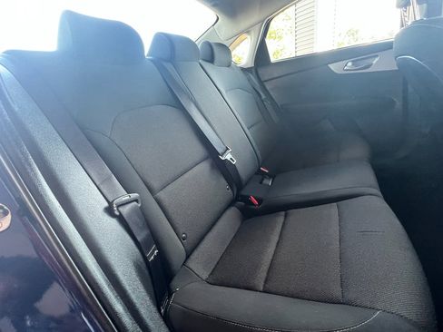 Used 2023 Kia Forte LXS image 16