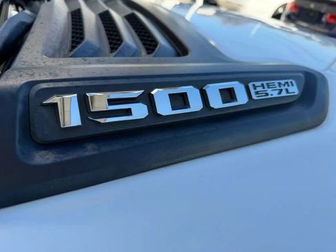 Used 2019 RAM 1500 Laramie w/ Sport Appearance Package image 10