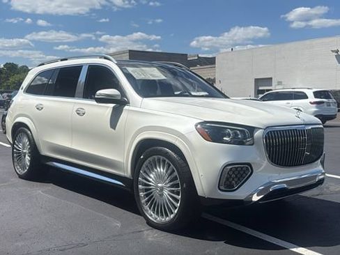 Certified 2024 Mercedes-Benz Maybach GLS 600 4MATIC image 2