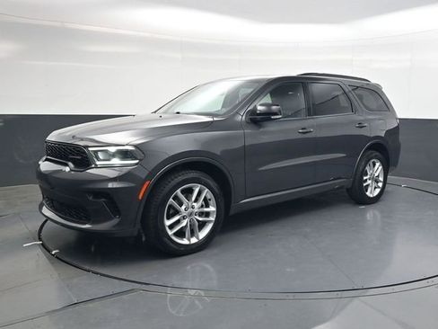 Used 2024 Dodge Durango GT image 8