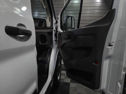 Used 2023 Ford Transit 250 148 High Roof RWD image 28