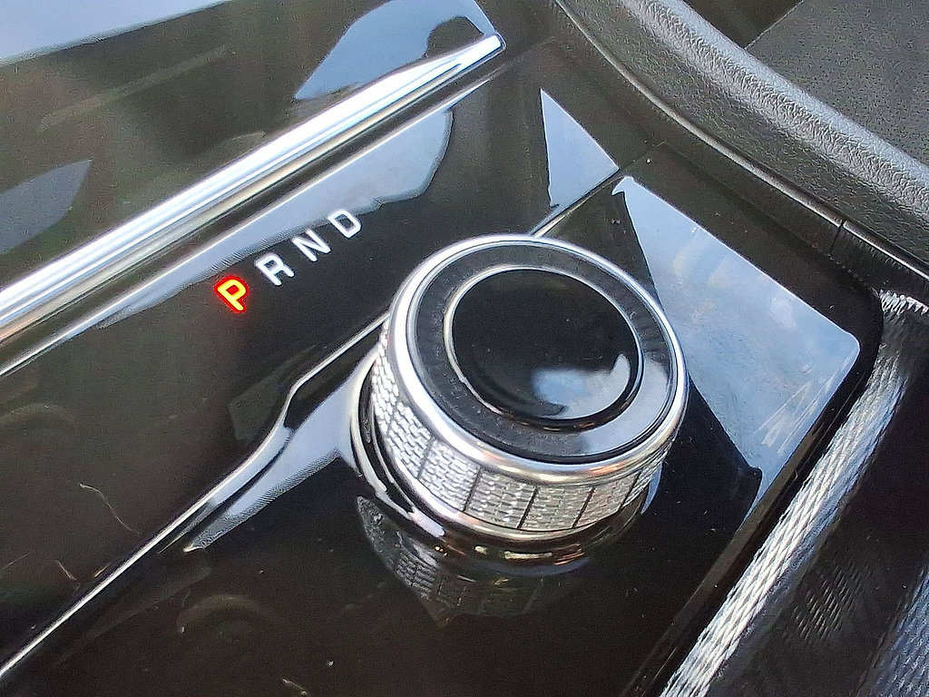 Used 2025 Jeep Grand Cherokee Altitude AWD/4WD image 18