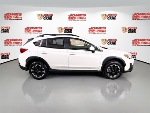 Certified 2023 Subaru Crosstrek 2.0i Premium image 17