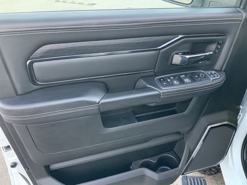 Used 2024 RAM 2500 Rebel AWD/4WD image 13