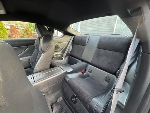 Used 2024 Toyota GR86 Premium image 14