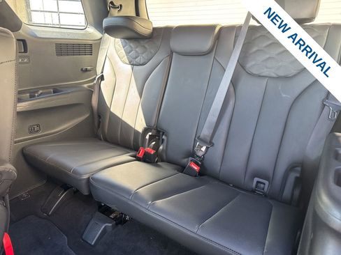 Used 2021 Hyundai Palisade Calligraphy image 14