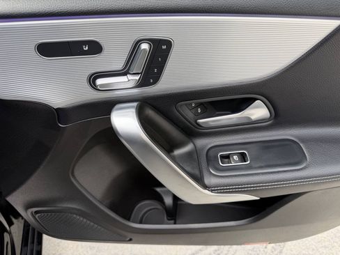 Used 2019 Mercedes-Benz A 220 4MATIC image 22