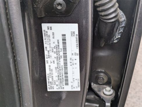 Used 2017 Ford F250 XLT w/ XLT Value Package image 23