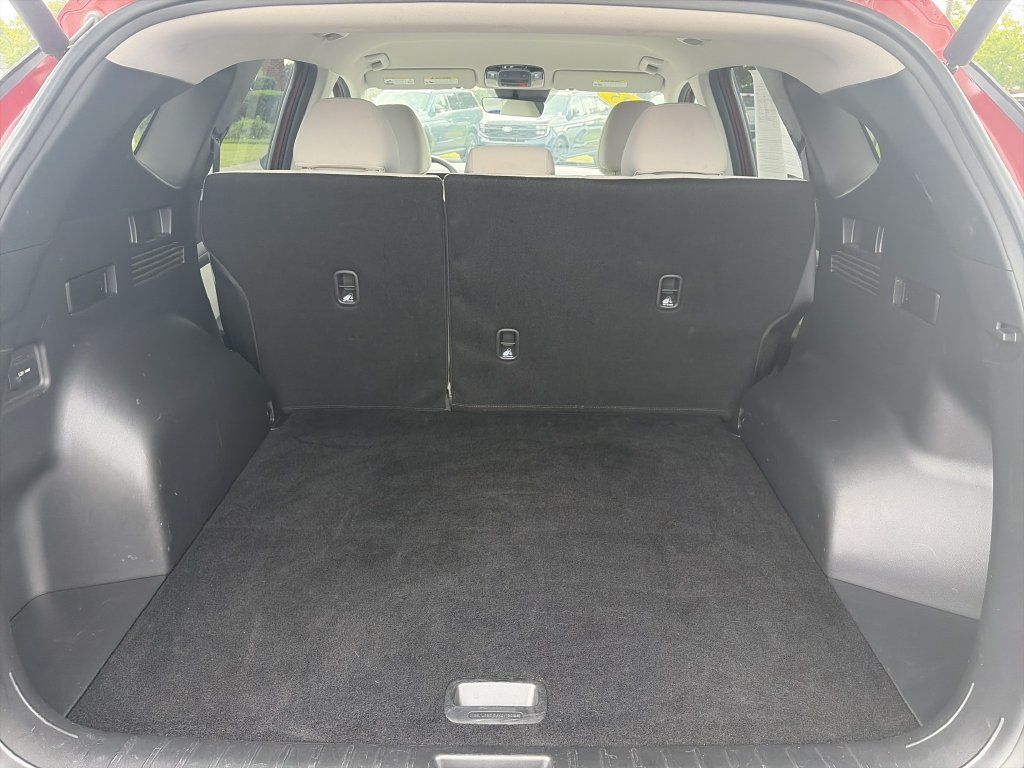 Used 2025 Hyundai Tucson SEL AWD/4WD image 30
