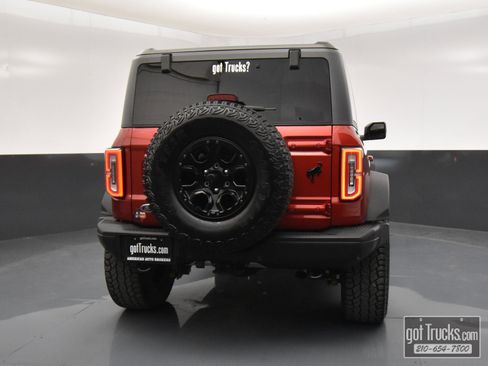 Used 2021 Ford Bronco First Edition image 5