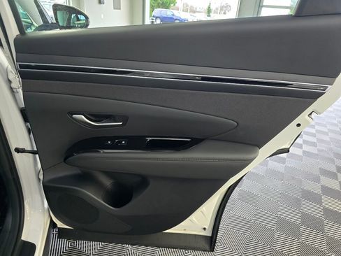 Used 2024 Hyundai Tucson Limited image 40