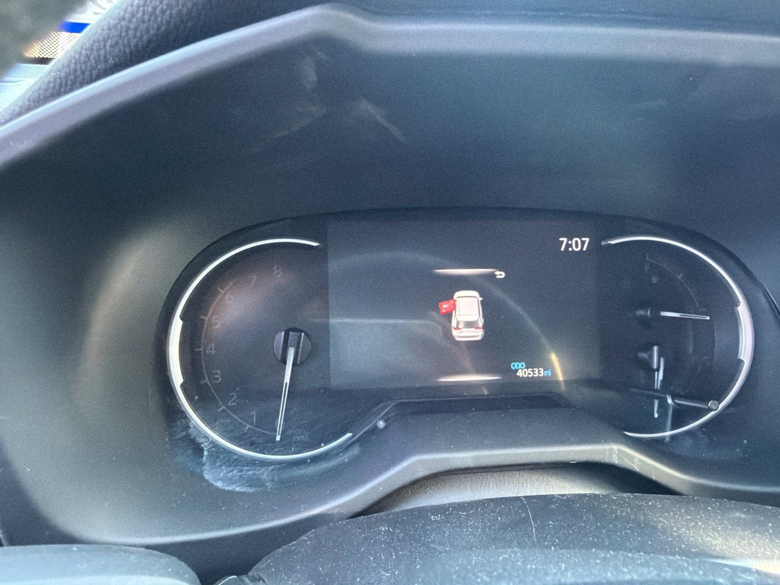 Certified 2025 Toyota RAV4 LE AWD/4WD image 10