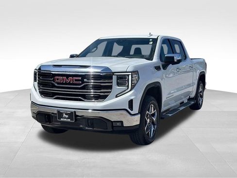 Used 2024 GMC Sierra 1500 SLT w/ SLT Premium Package AWD/4WD image 6