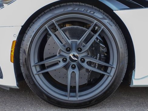 Used 2019 Aston Martin DBS Superleggera RWD image 24