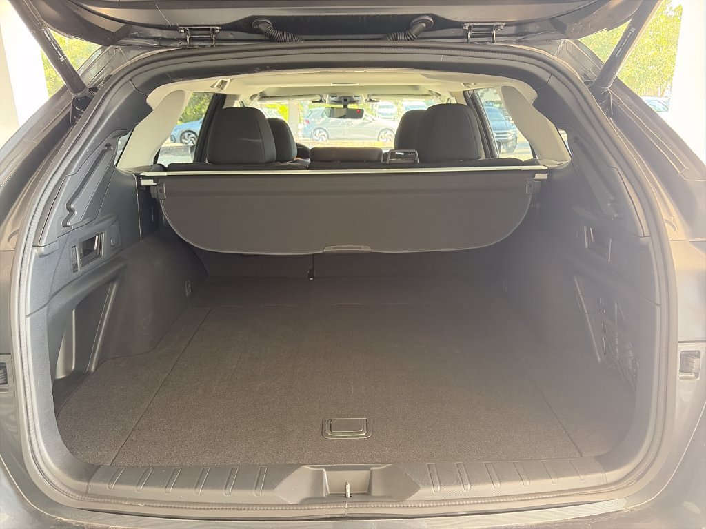 Used 2024 Subaru Outback Premium AWD/4WD image 35