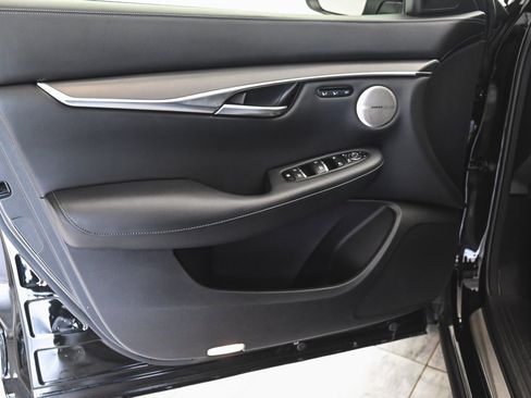Used 2024 INFINITI QX50 Luxe image 8
