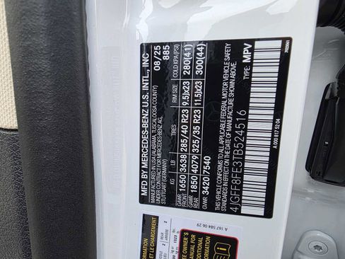 New 2026 Mercedes-Benz GLS 580 4MATIC image 28